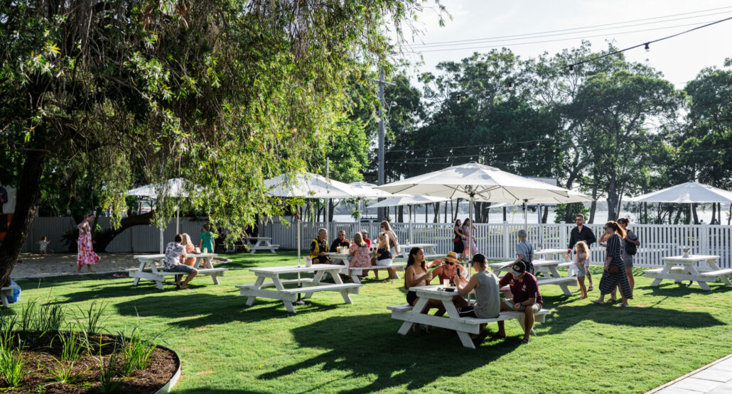 Bribie Island Hotel Beer Garden